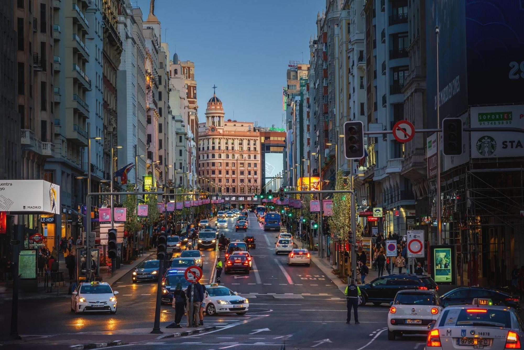 Catalonia Plaza Espana Hotel & Spa Мадрид Екстериор снимка