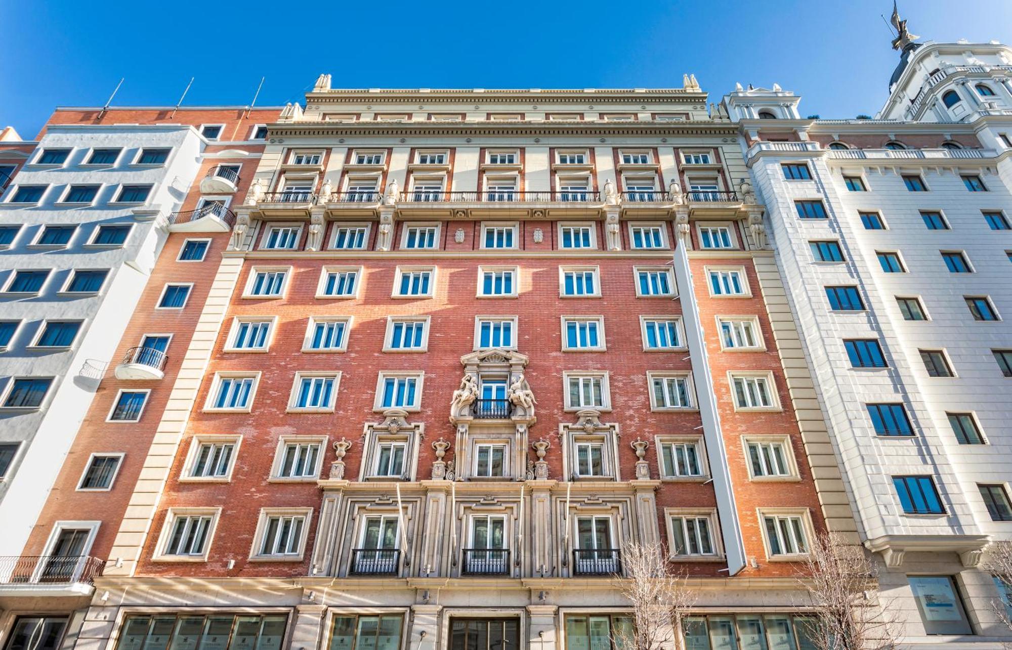 Catalonia Plaza Espana Hotel & Spa Мадрид Екстериор снимка